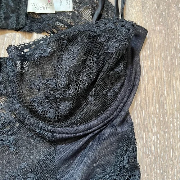 Victoria's Secret Very Sexy Lace Teddy SET